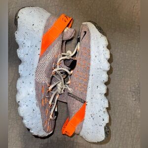 Nike Space Hippie 04